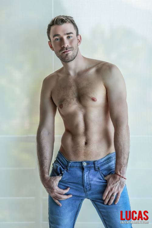 Charlie Cherry - Gay Model - Lucas Raunch